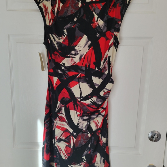Michael Kors Abstract Red and Black Midi Dress - Picture 2 of 7
